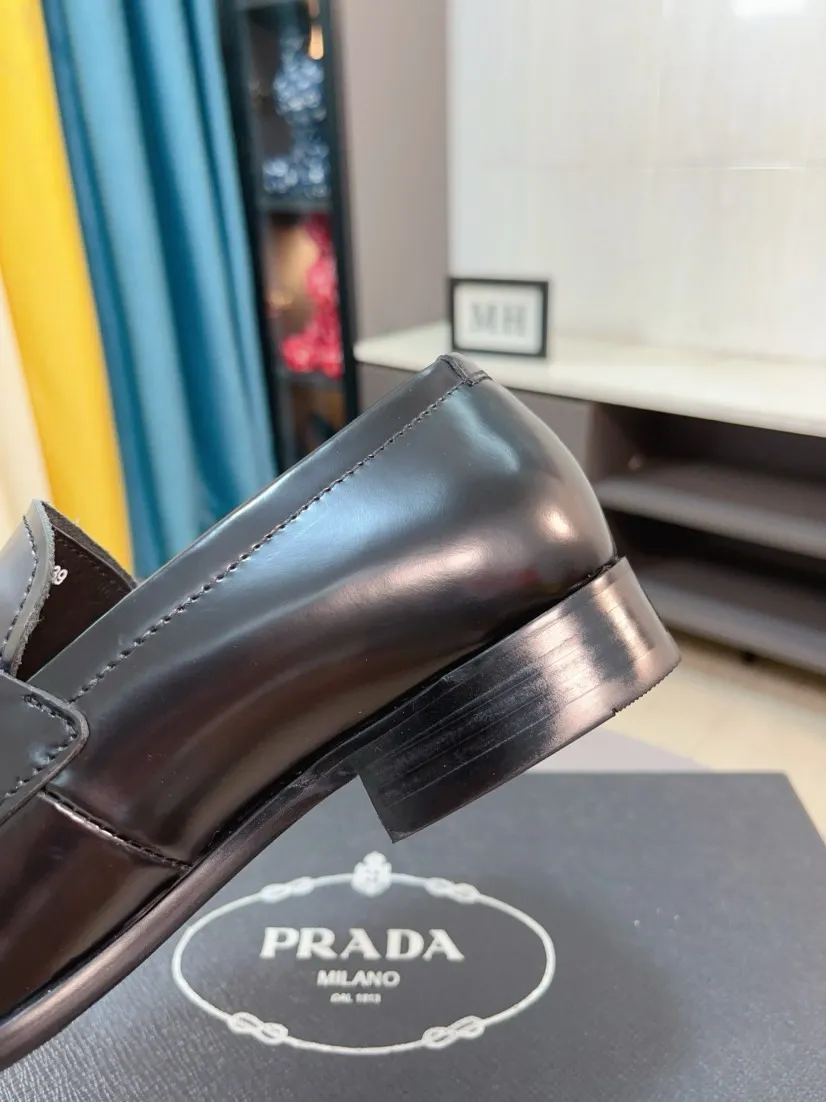 Men's shoes 💰540🌹🌹【PRADA Leather Shoes】Top purchasing agency Original imported Italian custom-made open-edge beaded cowhide leather surface, fully imported water-dyed breathable cowhide lining, original factory special molded sole super comfortable, size: 38-44